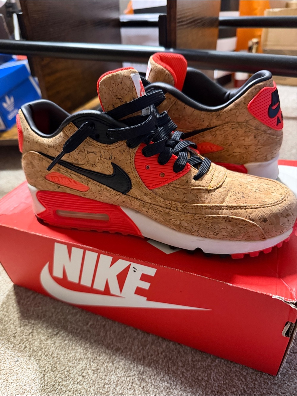Nike Women’s Cork-Textured Sneakers with Black and Red Accents - Picture 6 of 8